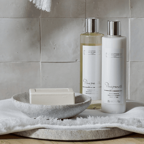 Image showing the Sea Salt Bath & Body Set, White product.