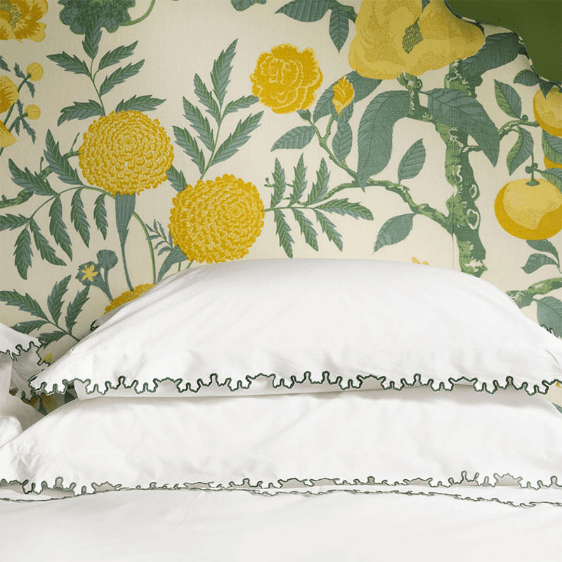 Thea Scalloped Oxford Pillowcase, Standard, Fern