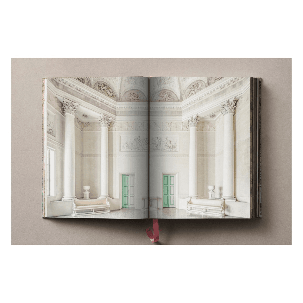 Massimo Listri: Italian Palaces
