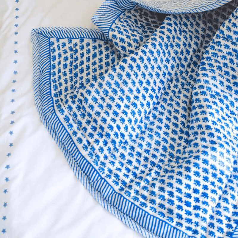 Elephant King/Super King  Size Quilt, Blue