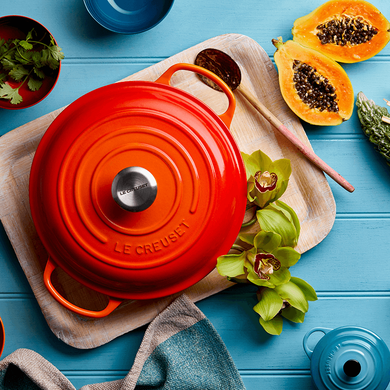 Signature Cast Iron Shallow casserole, 30cm - 3.2 litre, Volcanic
