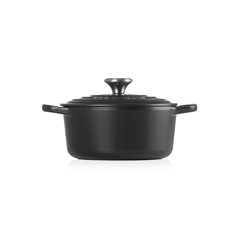 Signature Cast Iron Round casserole, 22cm - 3.3 litre, Satin Black