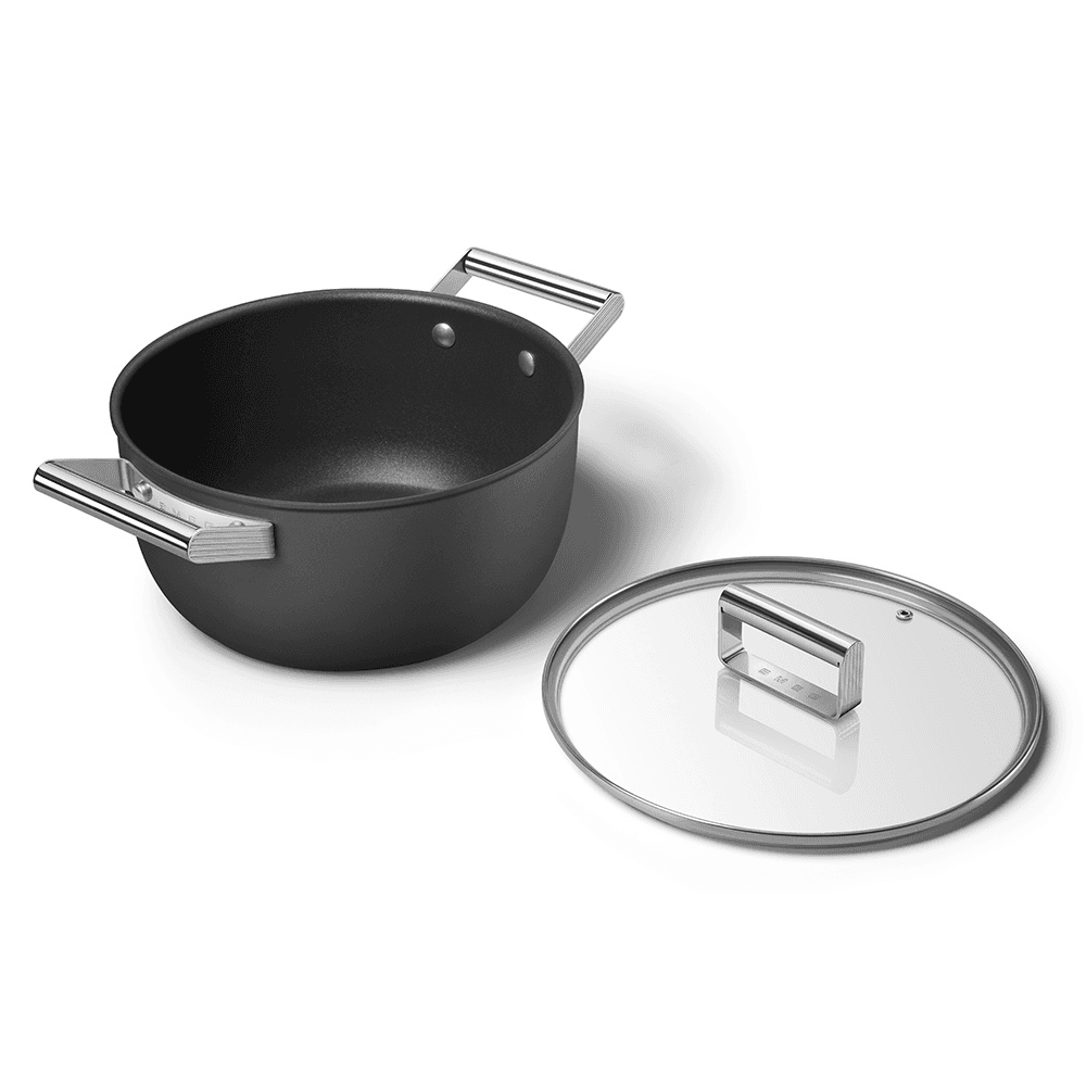 Retro 50's Style Non-Stick Casserole Dish, 26cm, Black