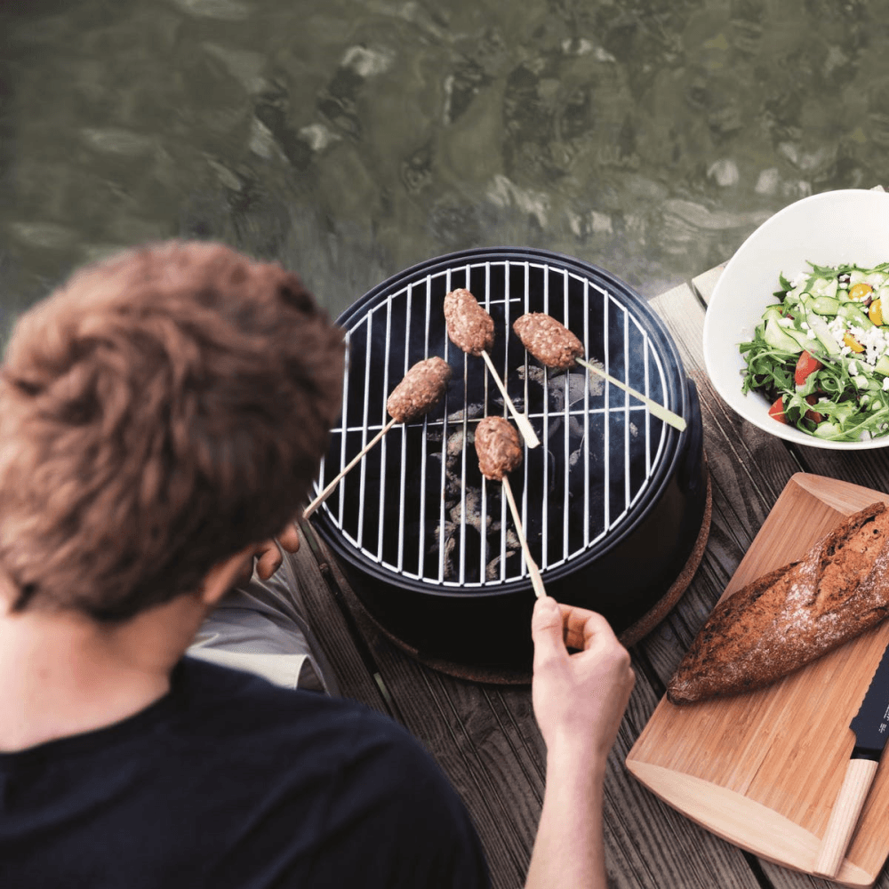 Studio Table BBQ; Black, Black