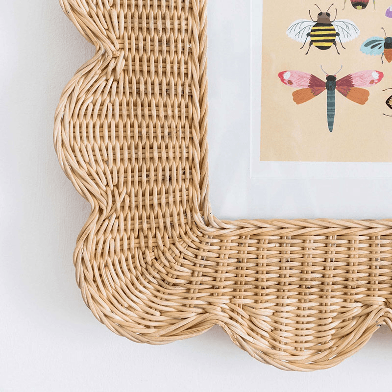 Mimi Scalloped Photo Frame, A4, Natural