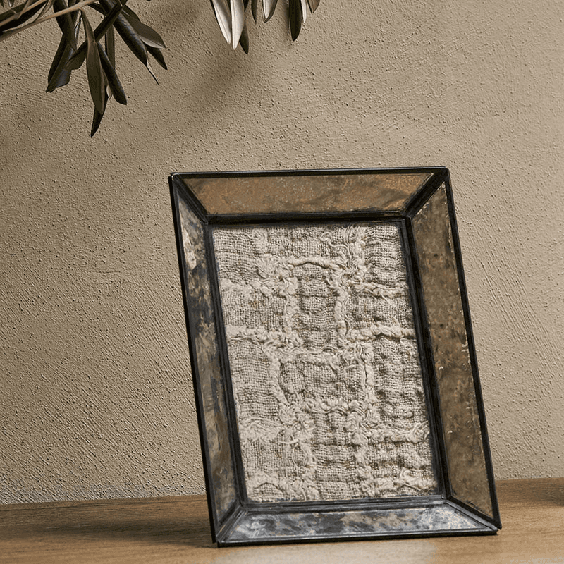 Yash Photo Frame, 5 x 7", Antique Black