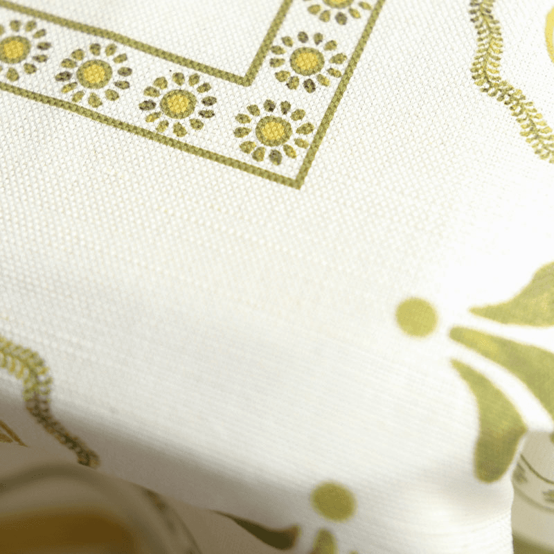 Bell Hutley Tablecloth, 138 x 260cm, Lemon