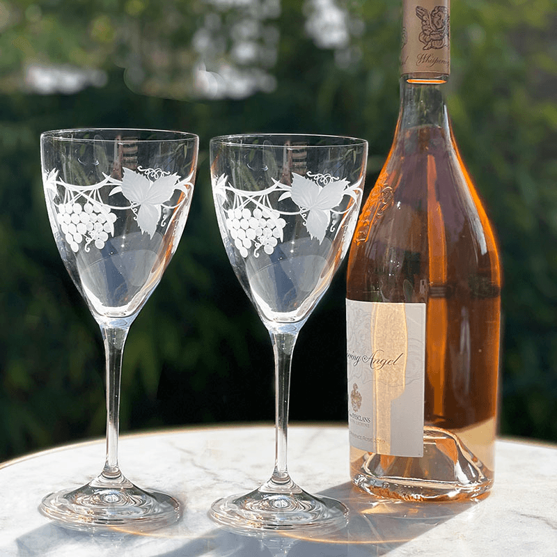 Grapevine Set of 2 Wine Glasses, 250ml, Clear