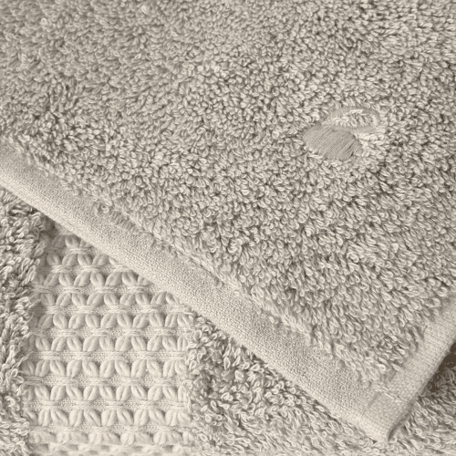Image showing the Etoile Hand towel, 55 x 100cm, Pierre product.