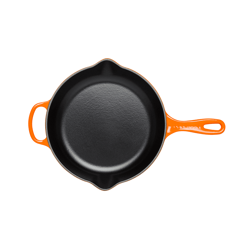 Signature Cast Iron Round skillet, 23cm, Volcanic