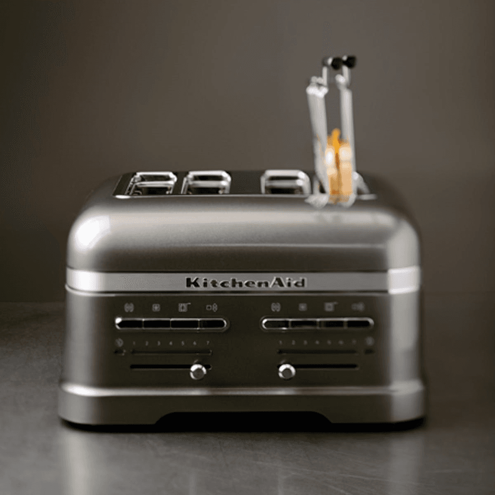 Artisan 4 slot toaster, Medallion Silver