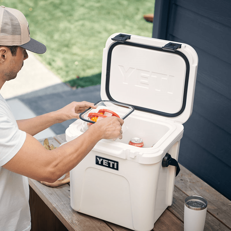 Roadie 24 Cool Box, H44cm, White