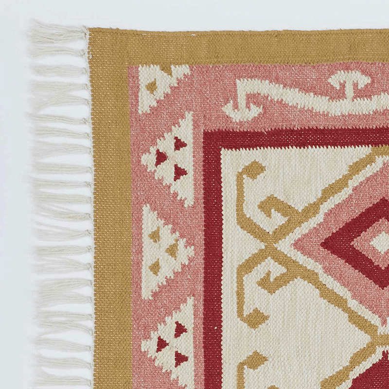 Heraldic Rug, 180 x 120, Gwynevere