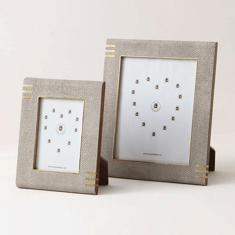 Christie Photo  Frame, 10 x 8", Barley Shagreen