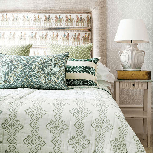 Image showing the Mali Star Double Quilt, 225 x 225cm, Green/Pink product.