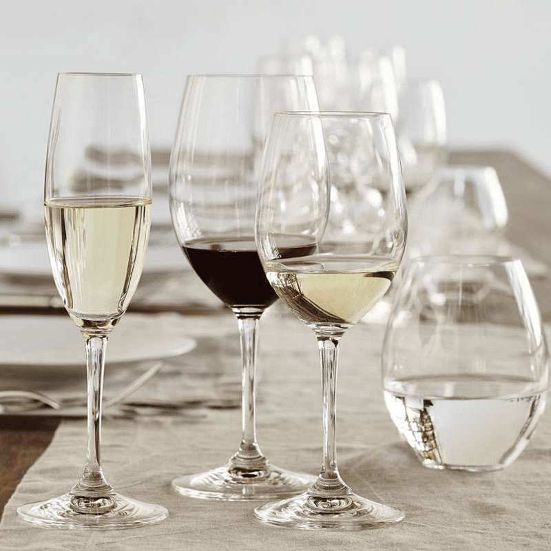 Vinum Pair of cuvee prestige Champagne flutes, H21.8 x D6.2cm - 23cl