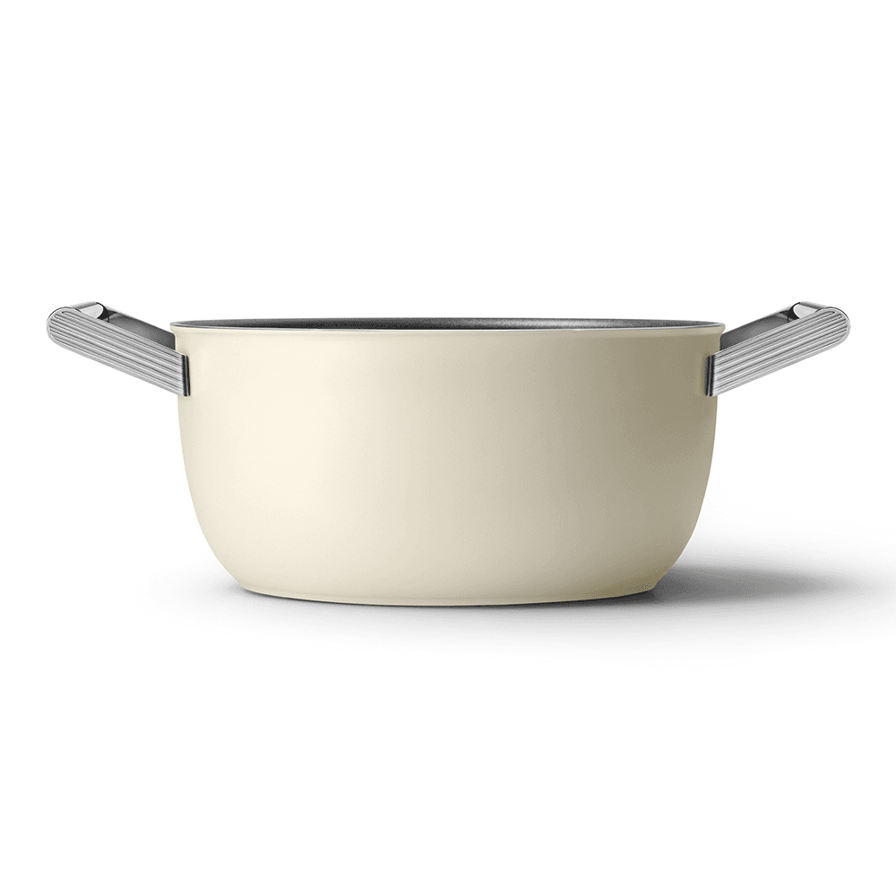 Retro 50's Style Non-Stick Casserole Dish, 26cm, Cream