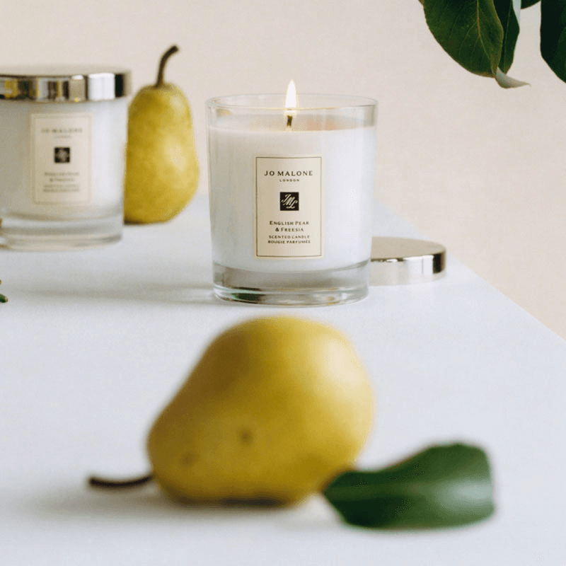 English Pear & Freesia Deluxe Candle, 600g