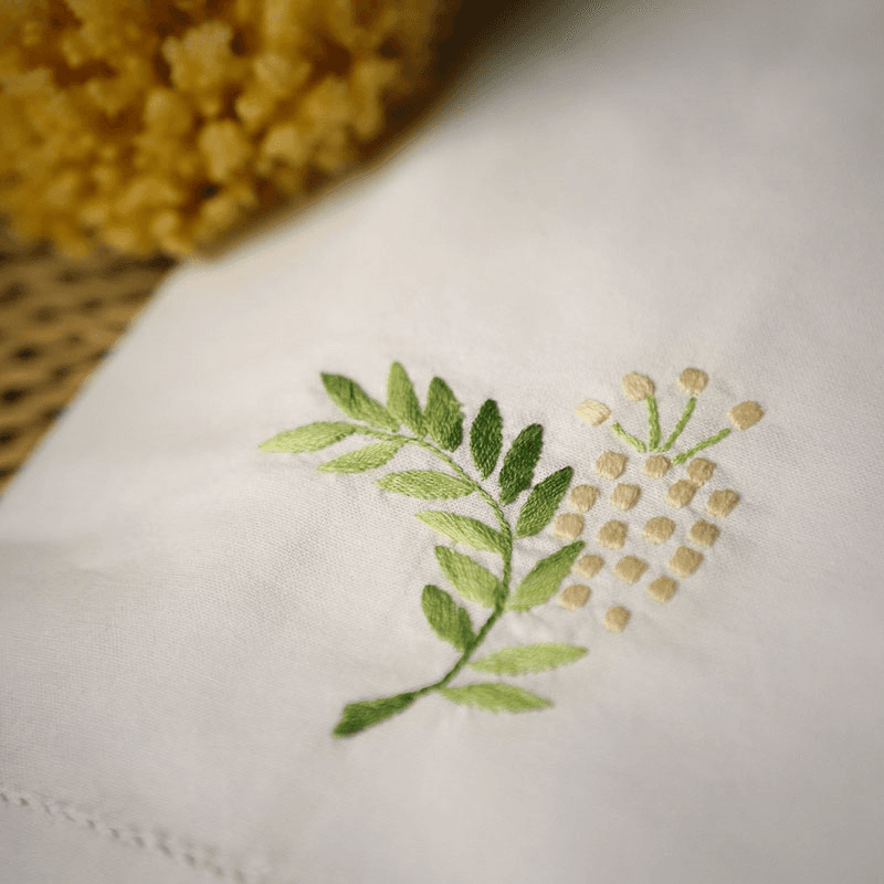 Mimosa Hand Towel, White/Green/Cream