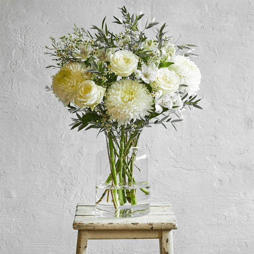 Image showing the Classic 6 Month Flower Subscription and Bespoke Vase product.