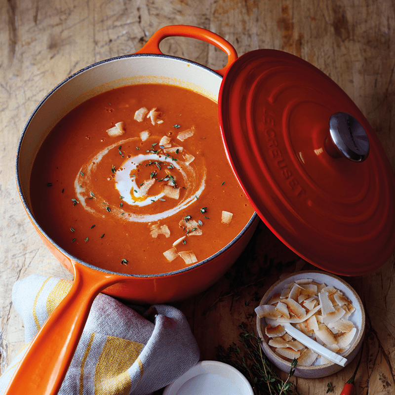 Signature Cast Iron Saucepan, 18cm, Volcanic