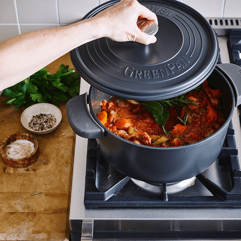 Featherweights Non-Stick Casserole with Lid, 28cm, Black