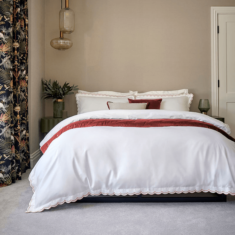 Scallop Edge Duvet Set, Super King, Fire