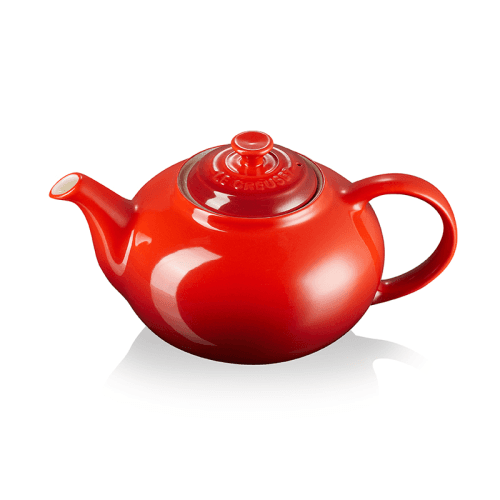 Image showing the Stoneware Classic teapot, 1.3 litre, Cerise product.