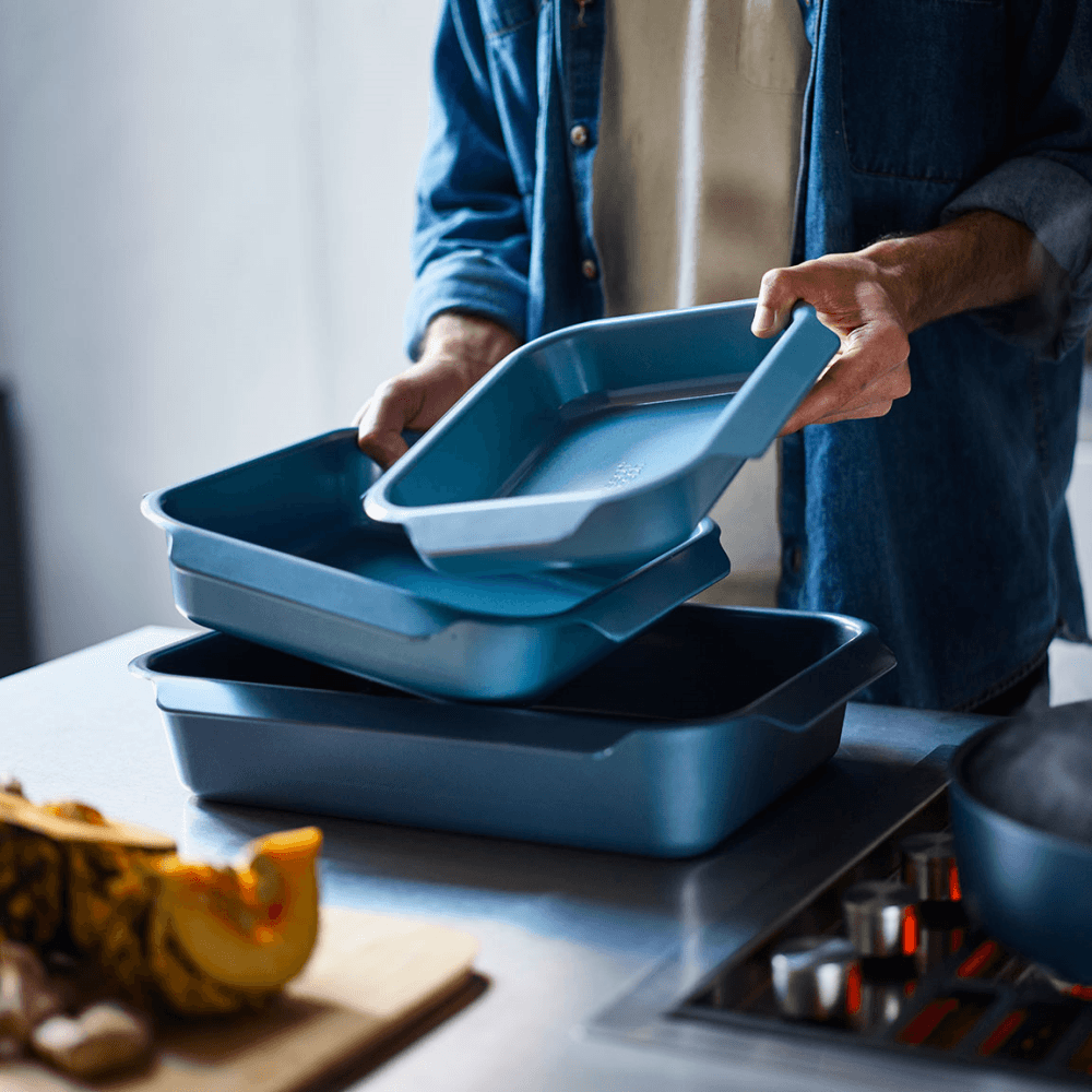 Nest Set of 3 Roasting Trays, Blue