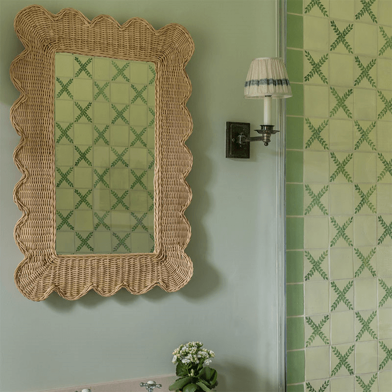Mimi Scalloped Mirror, 58cm, Natural