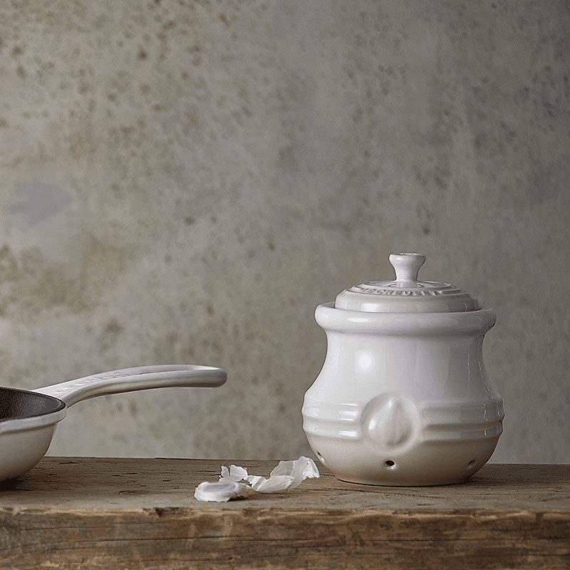 Stoneware Garlic keeper, 12.5 x 7cm, Meringue