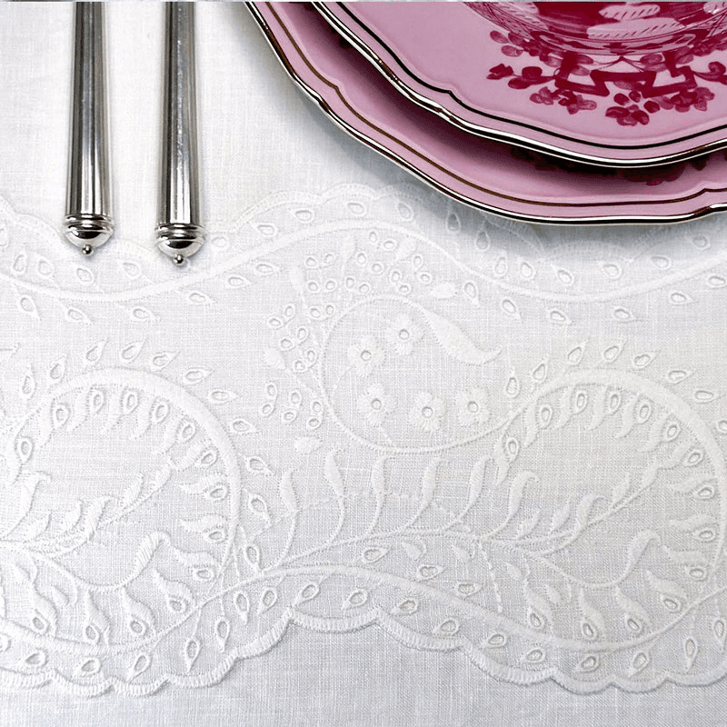 Broderie Anglaise Linen Tablecloth, 165 x 300cm, White