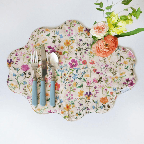 Image showing the Linen Garden Set of 2 Wavy Placemat, Natural product.