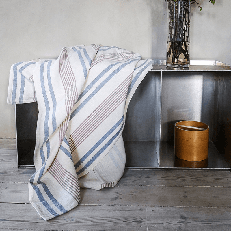 Iris Throw, H215cm x W130cm, Blue/Rusty Red