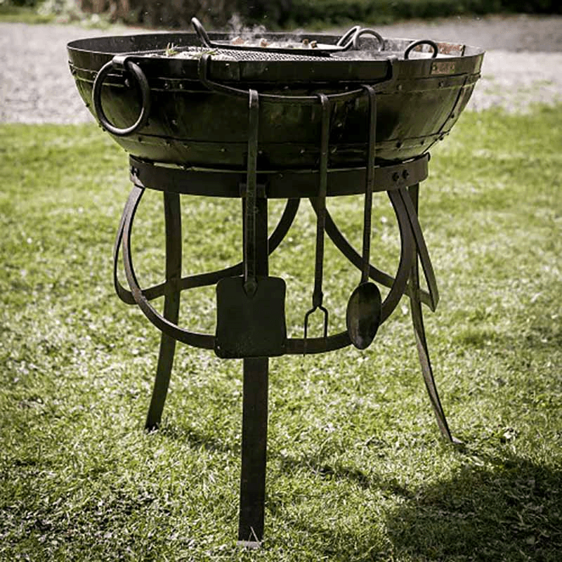 Hand-Forged Untelsit Set With Cotton Wrap, Black
