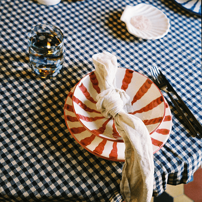 Wave 3 Piece Dinner Set, Grenadine