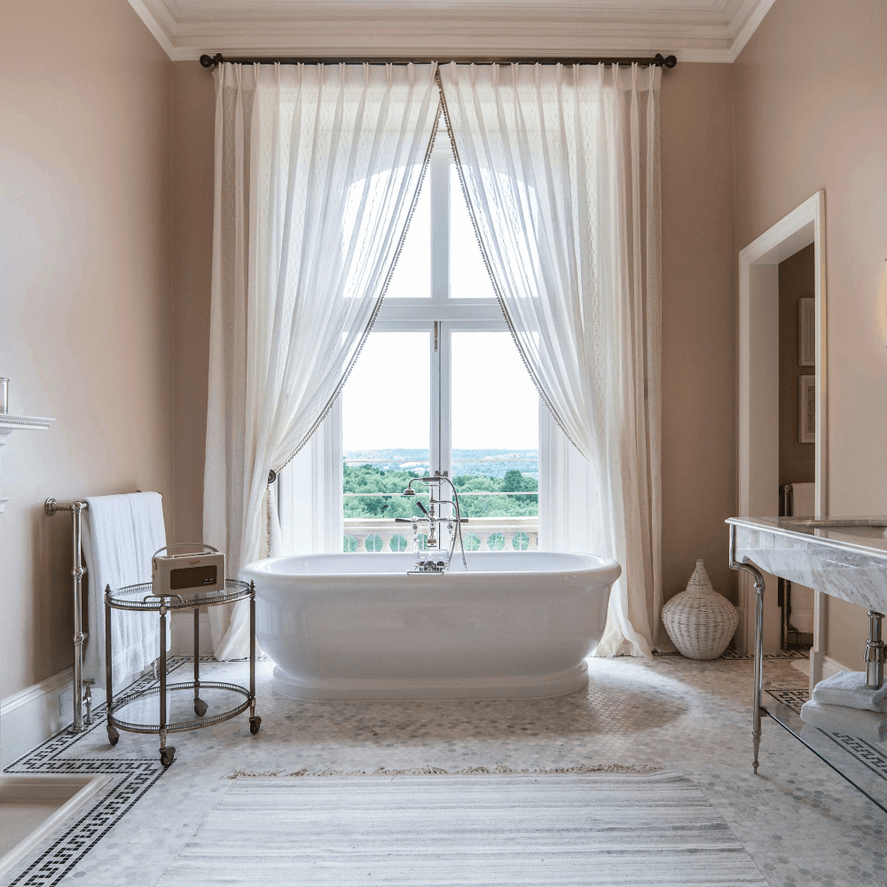 Gift Voucher towards one night at Beaverbrook for two, Surrey