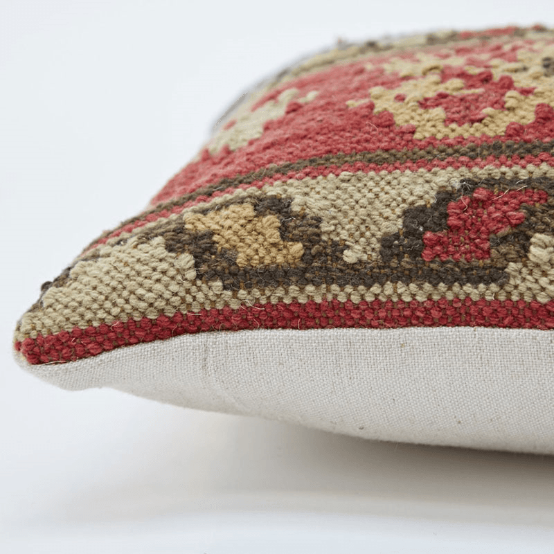 Nomad Cushion, 45 x 45, Taurus
