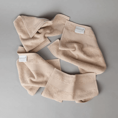 Image showing the Organic 600gsm Set of 2 Face Towels, 30 x 30cm, Flax product.