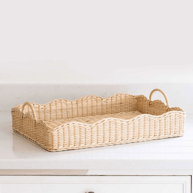Rattan Scalloped Tray, Natural