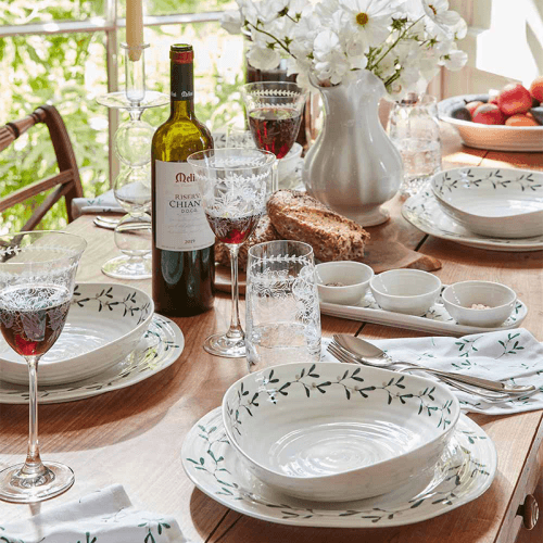 Image showing the Mistletoe Set of 4 Pasta Bowls, D23.5cm, White/Green product.