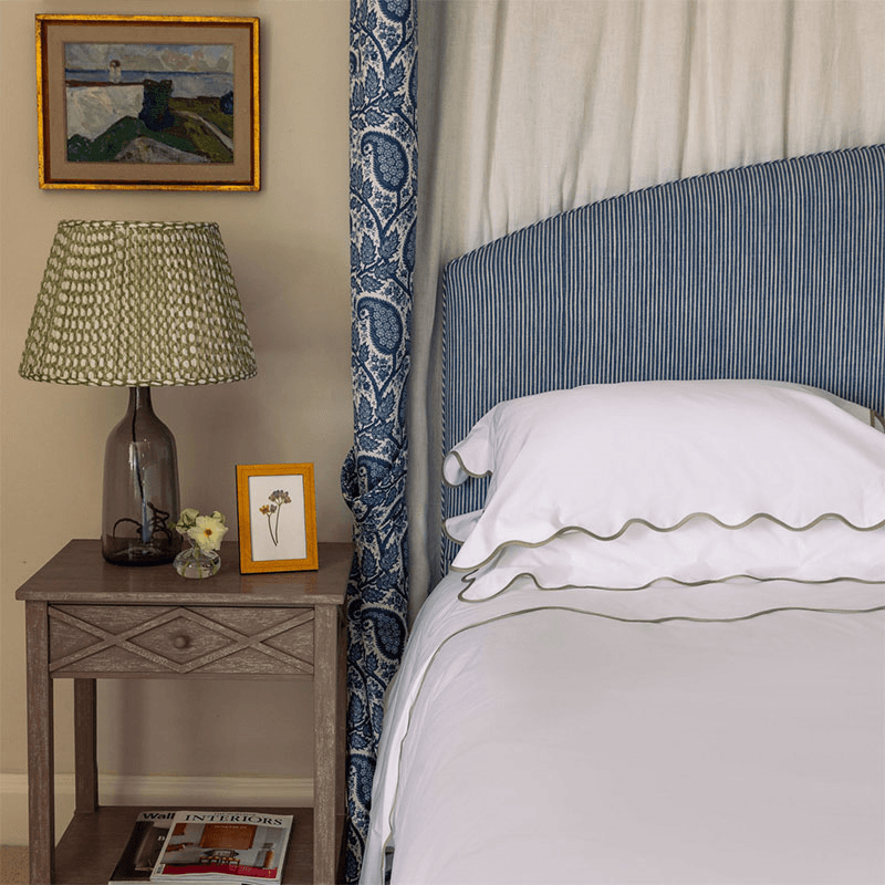 Alexandra Wavy Scalloped Duvet Cover, King, Sage