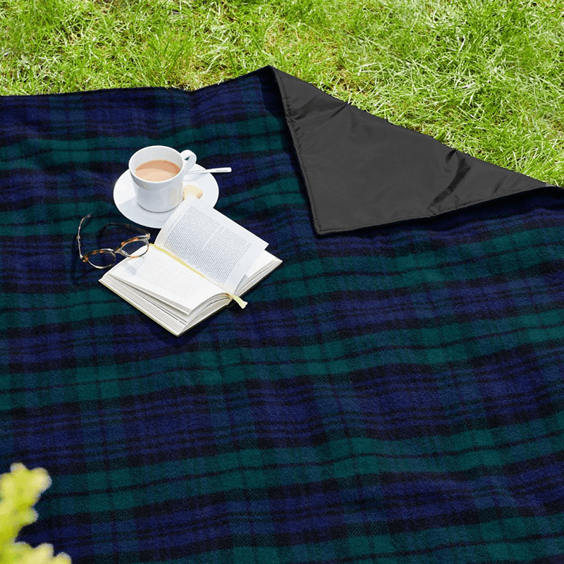 Eventer Picnic Rug, 137 x 170cm, Black/Blue