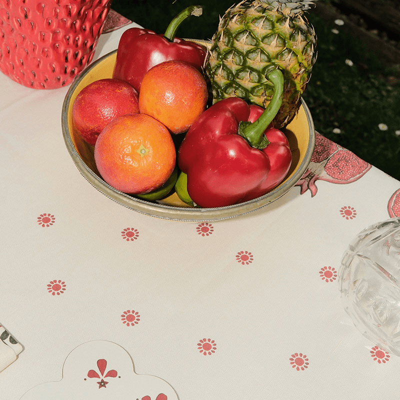 Bell Hutley Tablecloth, 138cm x 260cm, Pomegranate