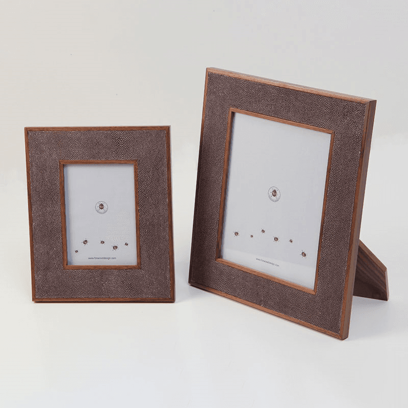Classic Photo  Frame, 10 x 8", Mulberry Shagreen