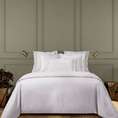 Image showing the Triomphe - 300 Thread Count Cotton Sateen Super king fitted sheet, 180 x 200cm, Silver product.