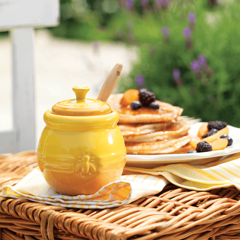 Stoneware Honey pot and dipper, 450ml, Dijon