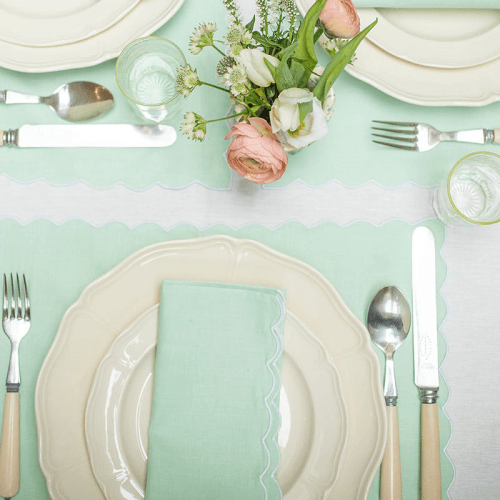 Image showing the Scallop Set of 4 Napkins, 45 x 45cm, Green product.