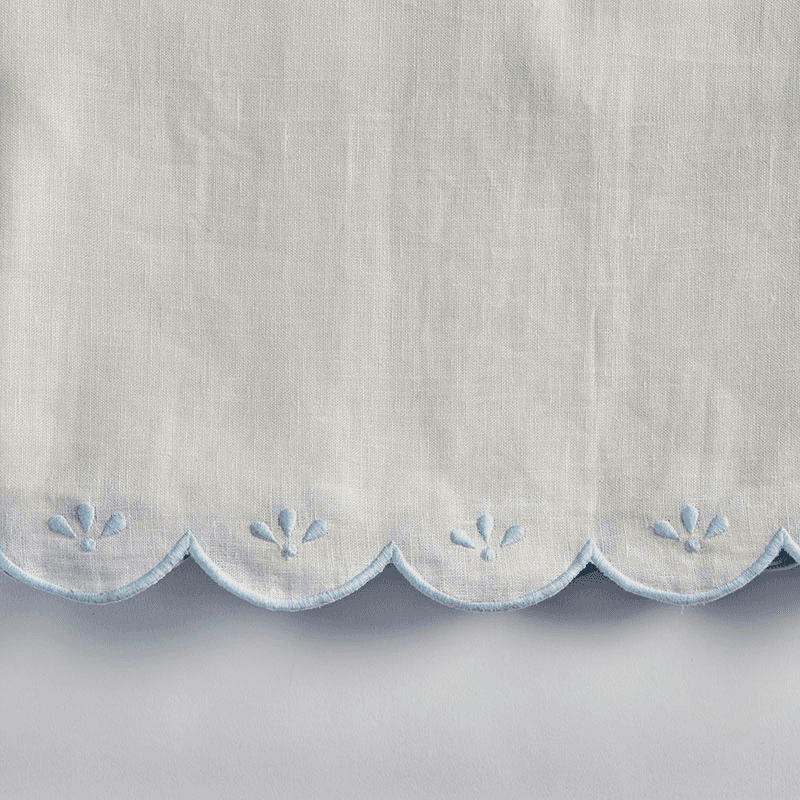 Bridget Tablecloth, 150cm 300cm, Light Blue & White