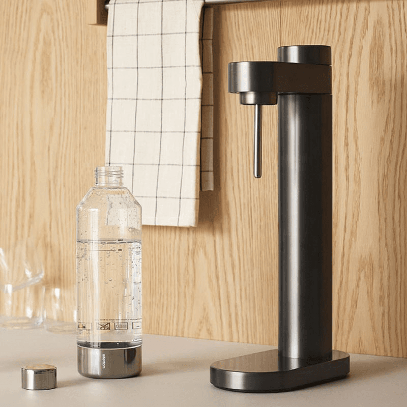Brus Carbonator, Black Metallic